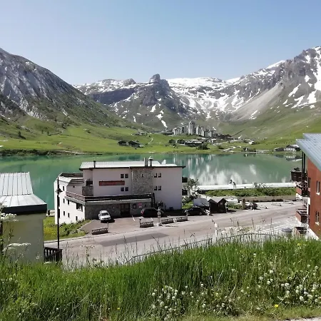 Apartment Au Aux Pieds Tignes